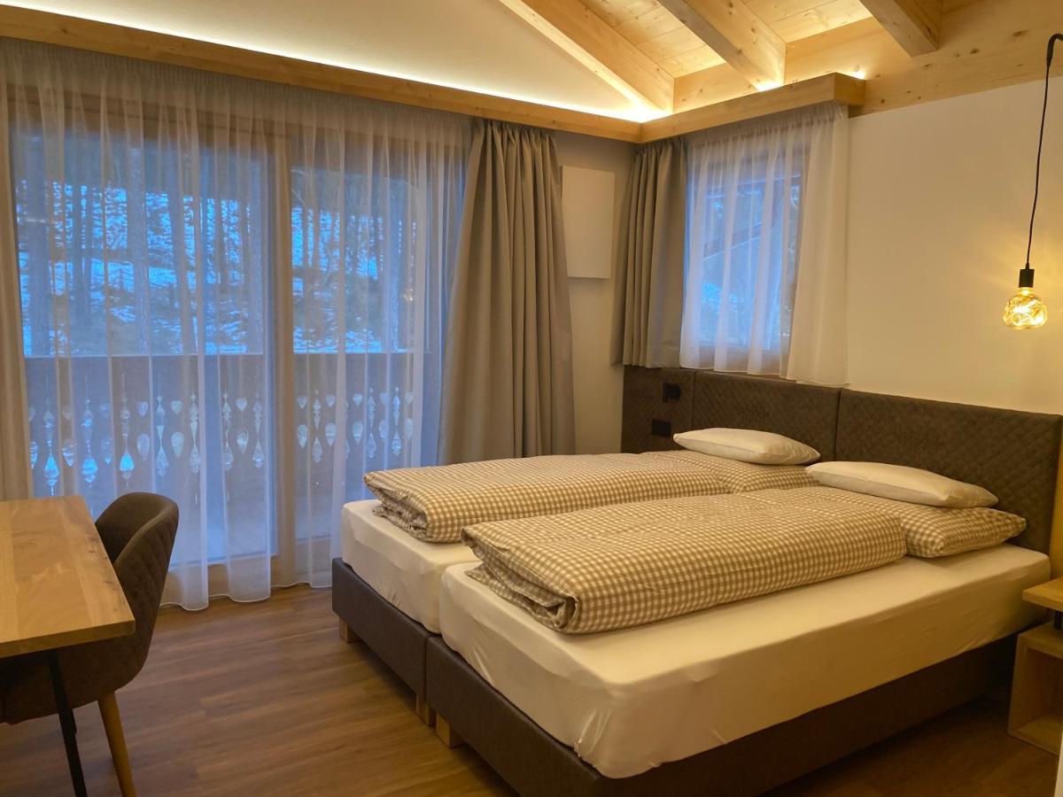 Les Ciases Chalets Dolomites San Vigilio Di Marebbe Εξωτερικό φωτογραφία
