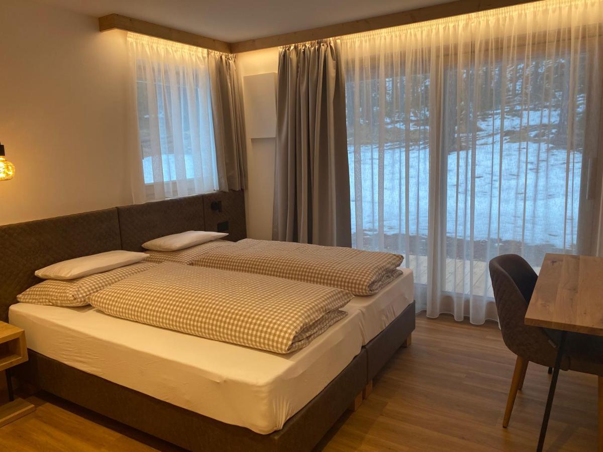 Les Ciases Chalets Dolomites San Vigilio Di Marebbe Εξωτερικό φωτογραφία