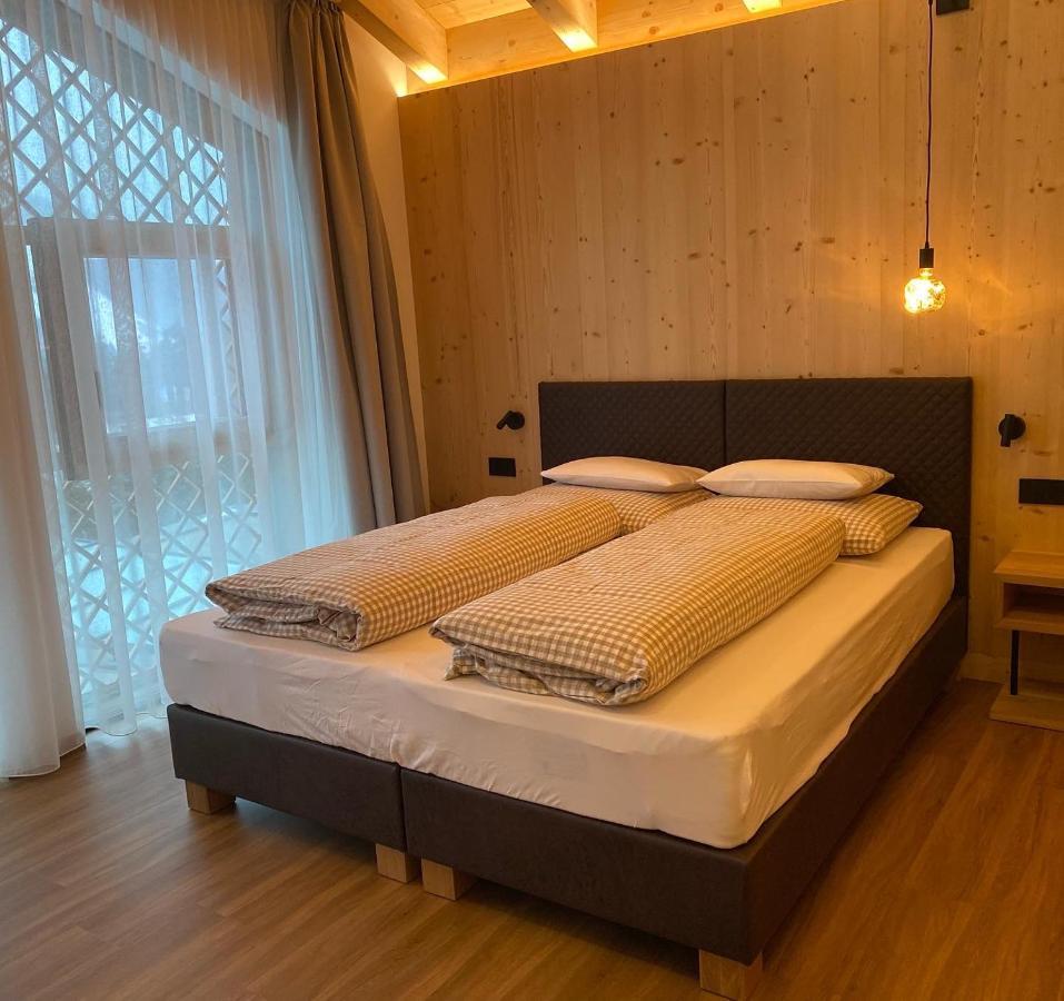 Les Ciases Chalets Dolomites San Vigilio Di Marebbe Εξωτερικό φωτογραφία